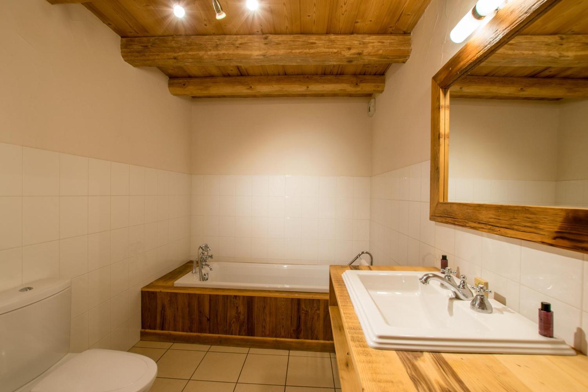 La Ferme Du Chateau Abondance Dış mekan fotoğraf
